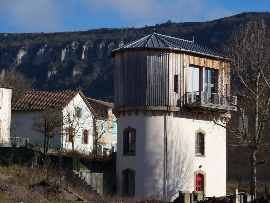 Chateau D'Eau Logement Insolite Tournemire  Екстериор снимка