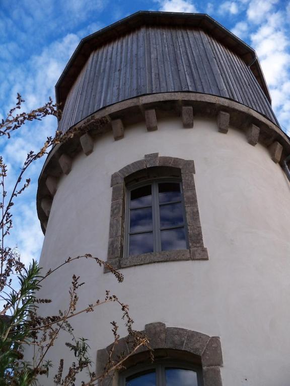 Chateau D'Eau Logement Insolite Tournemire  Екстериор снимка